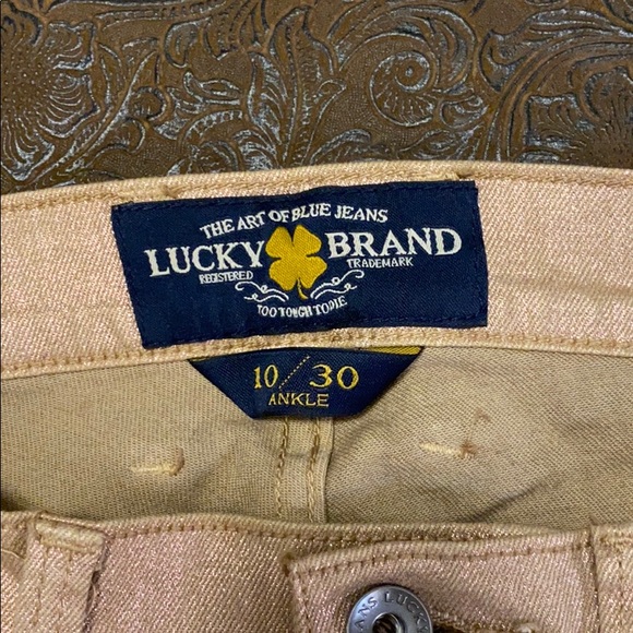 Jeans - Picture 2 of 4